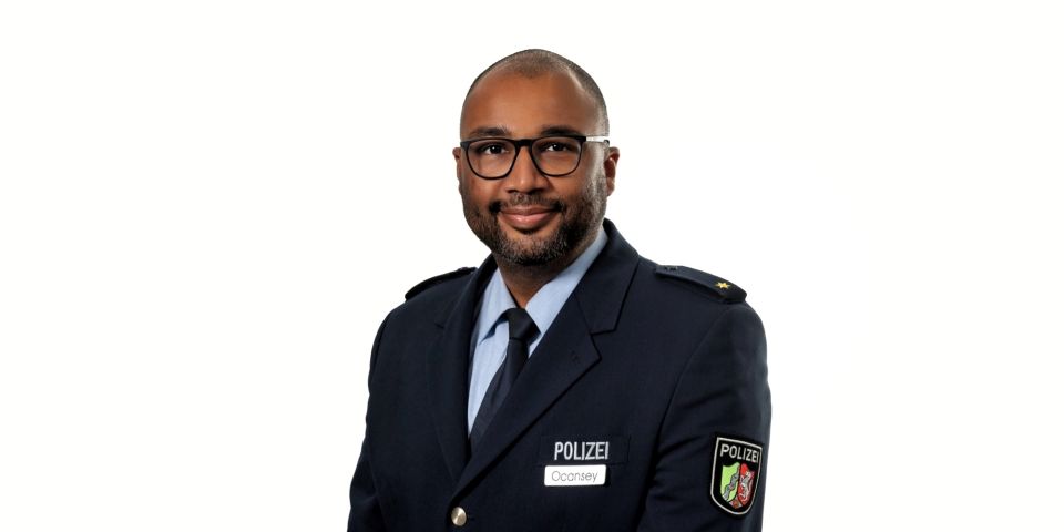 Polizeirat Victor Ocansey